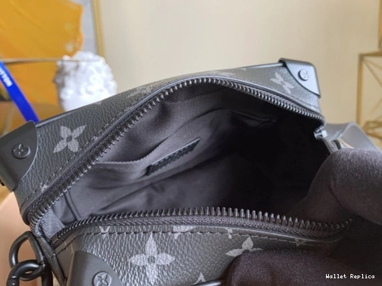 Affordable LOUIS MINI SOFT VUITTON TRUNK 0815